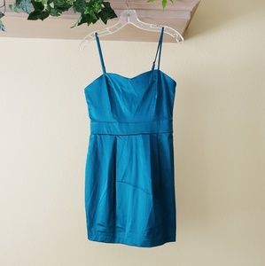 🆕 F21 • strappy sweetheart dress